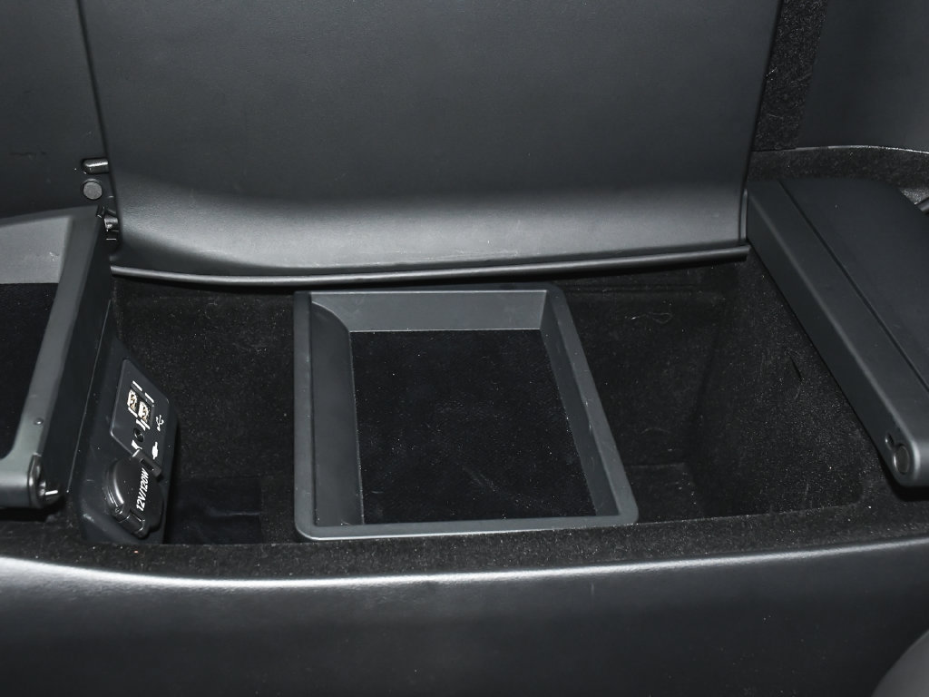 Used 2022 Lexus LS 500h AWD w/ Luxury Package image 53