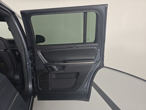 Used 2023 Rivian R1S Adventure AWD/4WD image 19