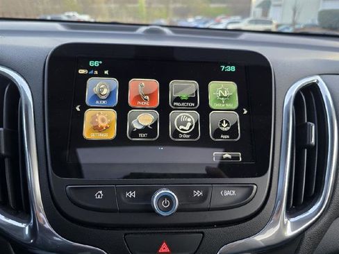 Used 2018 Chevrolet Equinox LT w/ Sun & Infotainment Package image 33