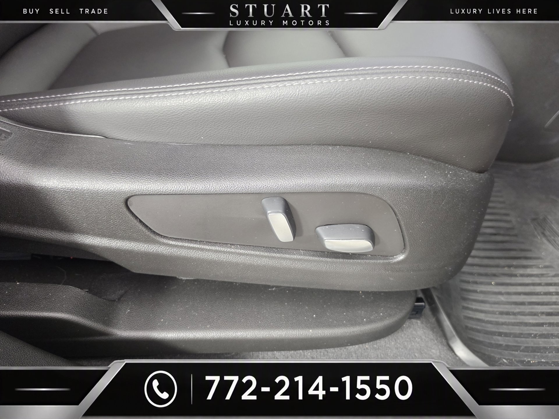 Used 2022 Cadillac XT5 Luxury AWD/4WD image 33