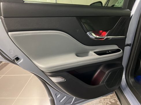 Used 2022 Lincoln Corsair Reserve w/ Equipment Group 201A image 32