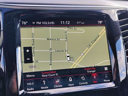 Used 2019 Jeep Cherokee Limited image 3