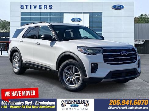 New 2026 Ford Explorer Active w/ Active Comfort Package image 1