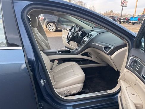 Used 2018 Lincoln MKZ Reserve w/ Magnetic Appearance Package image 12