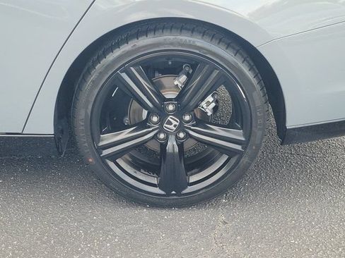 Used 2024 Honda Accord Sport image 29