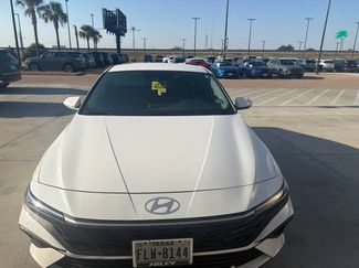 Certified 2025 Hyundai Elantra SE FWD video 2