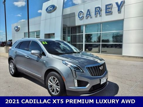 Used 2021 Cadillac XT5 Premium Luxury image 1