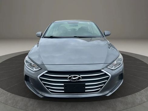 Used 2018 Hyundai Elantra SEL FWD image 2
