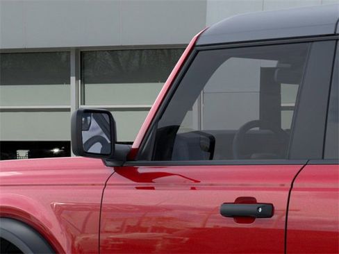 New 2025 Ford Bronco Base image 22
