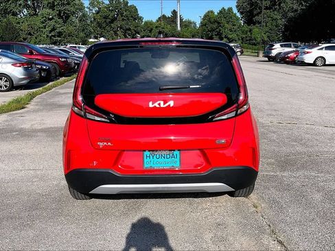 Used 2025 Kia Soul LX FWD image 6