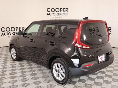 Used 2021 Kia Soul S FWD image 21