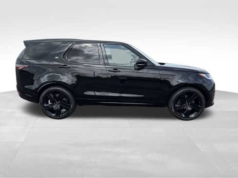 New 2025 Land Rover Discovery Dynamic SE image 5