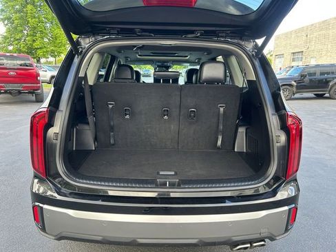 Used 2025 Kia Telluride S AWD/4WD image 19