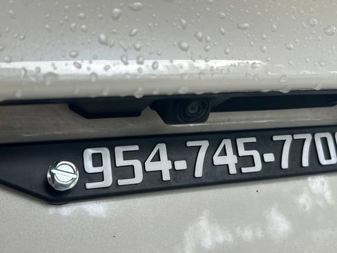 Used 2019 Nissan Murano SV FWD image 19