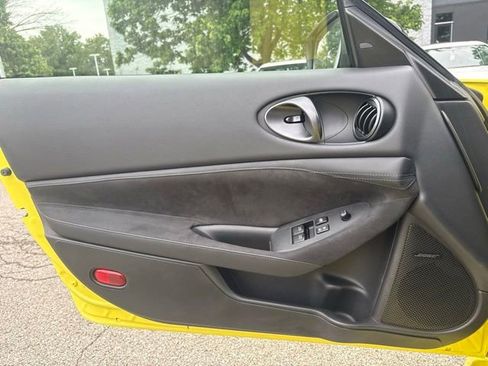 Used 2024 Nissan Z Performance w/ Floor Mat Package RWD image 12