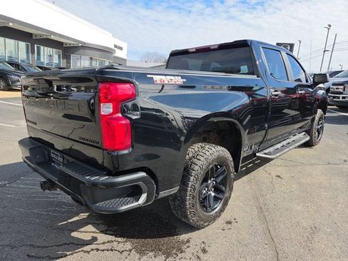 Used 2021 Chevrolet Silverado 1500 Custom Trail Boss w/ Midnight Edition image 5