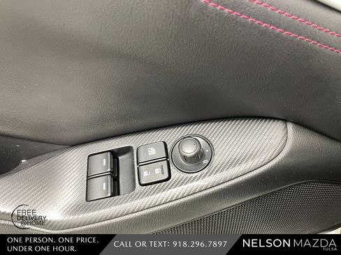 Used 2018 MAZDA MX-5 Miata RF Grand Touring image 20