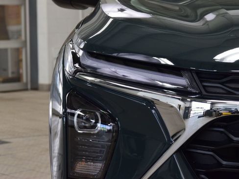 New 2026 Chevrolet Trax LT image 12