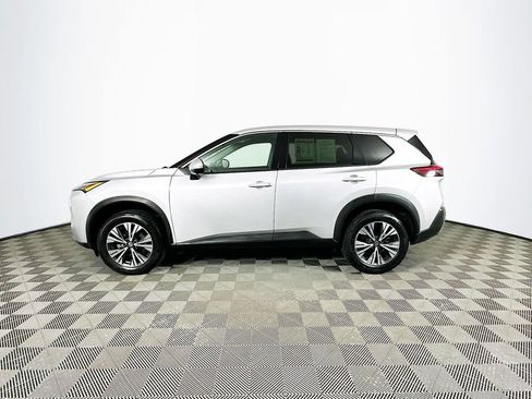 Used 2021 Nissan Rogue SV AWD/4WD image 6