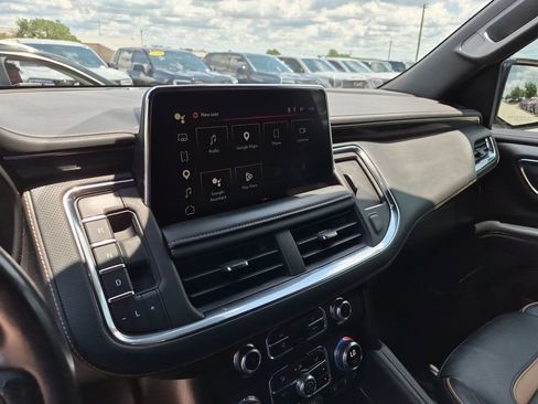 Used 2023 GMC Yukon XL AT4 w/ AT4 Premium Package AWD/4WD image 26