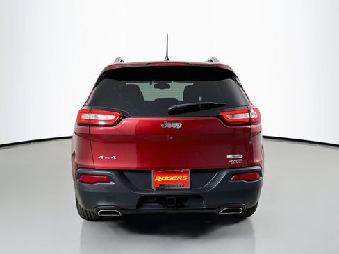 Used 2017 Jeep Cherokee Latitude w/ Comfort/Convenience Group AWD/4WD image 7