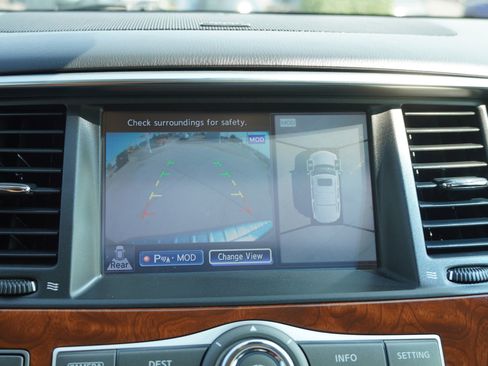Used 2016 INFINITI QX80 4WD w/ Deluxe Technology Package image 45