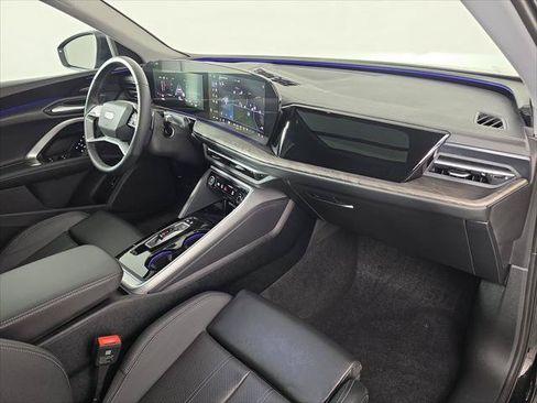 Certified 2025 Audi Q5 Premium Plus AWD/4WD image 46