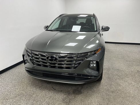 Used 2023 Hyundai Tucson Limited image 3