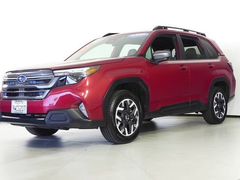 Certified 2026 Subaru Forester Premium AWD/4WD image 2