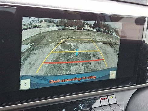 Used 2025 Toyota Camry XSE image 17