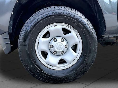 Used 2022 Toyota Tacoma SR AWD/4WD image 11
