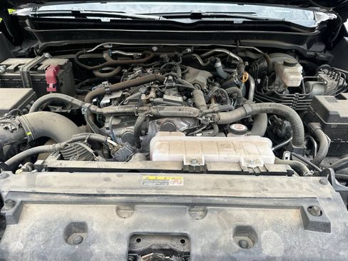 Used 2024 Toyota Tacoma SR5 AWD/4WD image 23