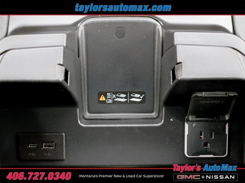 Used 2024 GMC Sierra 3500 AT4 w/ AT4 Premium Plus Package image 27