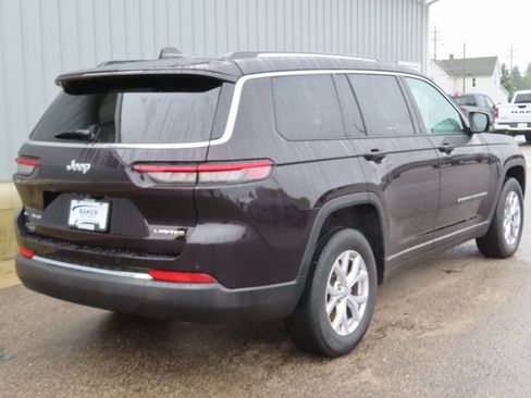 Used 2022 Jeep Grand Cherokee L Limited image 3