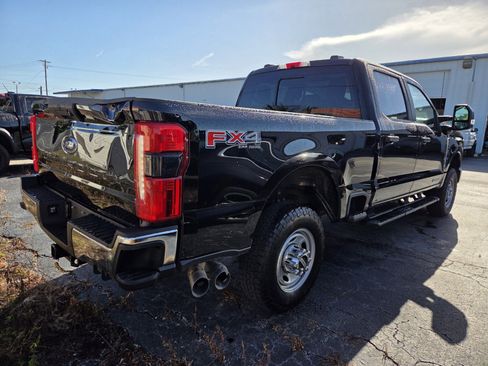 Used 2024 Ford F250 XL w/ 360-Degree Camera Package AWD/4WD image 3