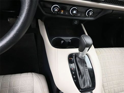 Used 2023 Honda HR-V LX image 11