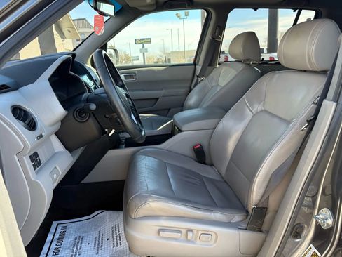 Used 2011 Honda Pilot Touring image 21