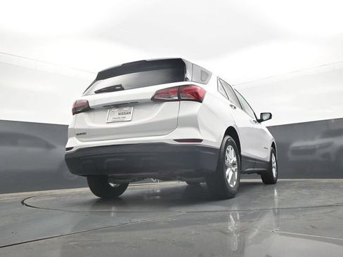 Used 2023 Chevrolet Equinox LS w/ LS Convenience Package FWD image 30