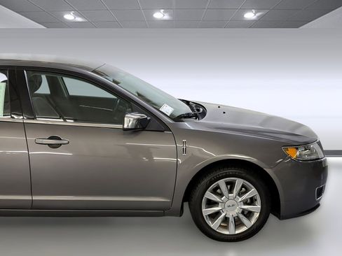 Used 2011 Lincoln MKZ w/ Sport Appearance Pkg image 30