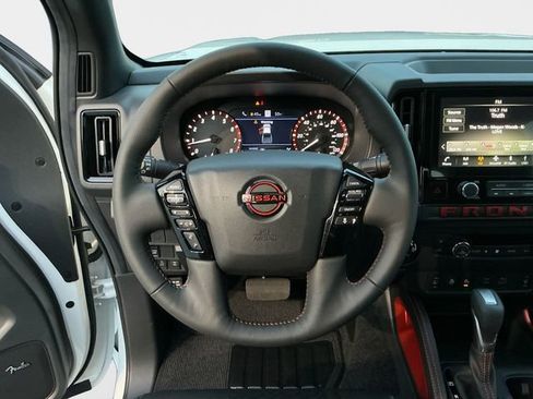 New 2026 Nissan Frontier PRO-4X image 13
