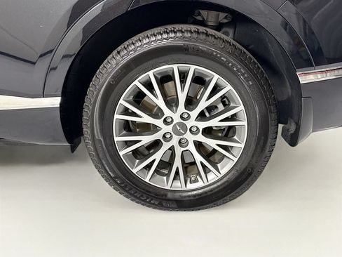 Used 2021 Genesis GV80 2.5T AWD/4WD image 32