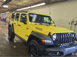 Used 2023 Jeep Wrangler Unlimited w/ Cold Weather Group AWD/4WD video 4