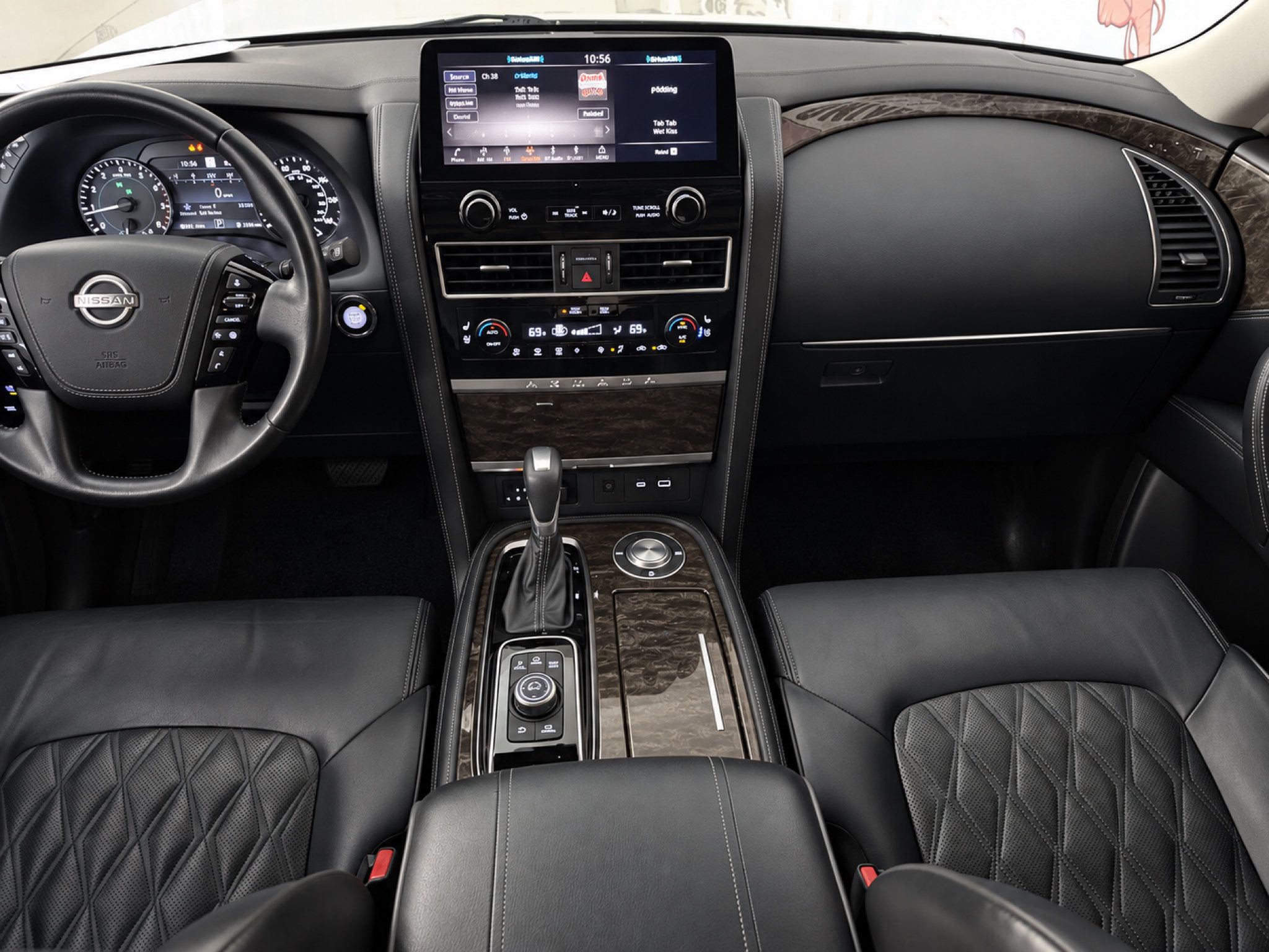 Used 2022 Nissan Armada Platinum w/ Captain's Chairs Package RWD image 19