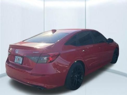 Used 2023 Honda Civic Sport image 3