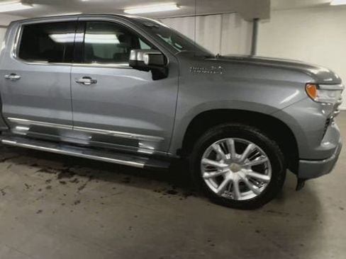 Certified 2024 Chevrolet Silverado 1500 High Country w/ High Country Premium Package AWD/4WD image 2