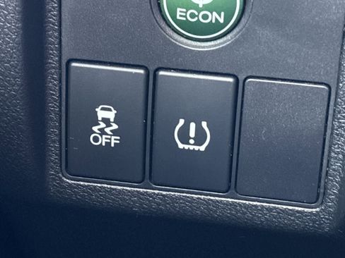 Used 2018 Honda HR-V LX image 30