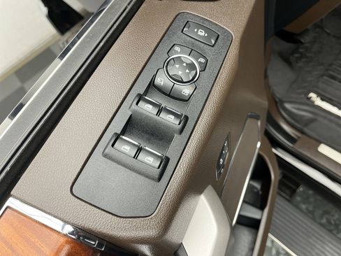 Used 2020 Ford F250 King Ranch w/ King Ranch Ultimate Package image 10