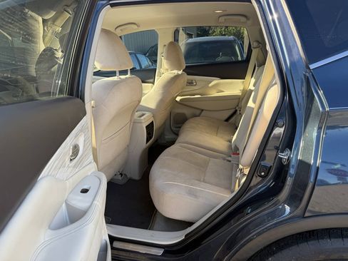 Used 2015 Nissan Murano SV w/ Cargo Package w/Cover FWD image 20