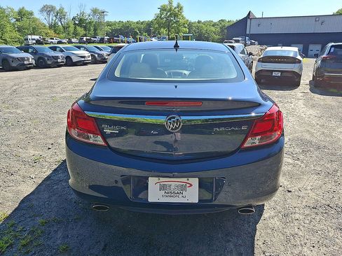 Used 2011 Buick Regal CXL Turbo w/ TO2 Preferred Equipment Group FWD image 22