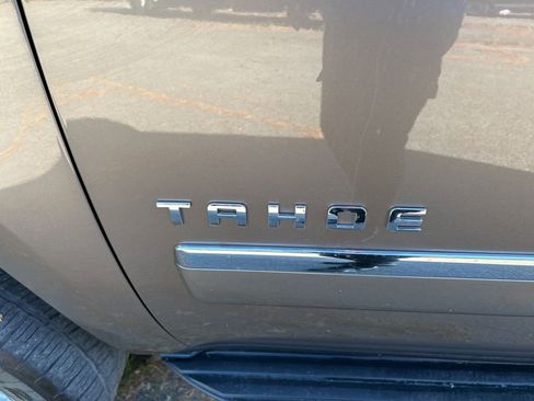 Used 2013 Chevrolet Tahoe LTZ image 12